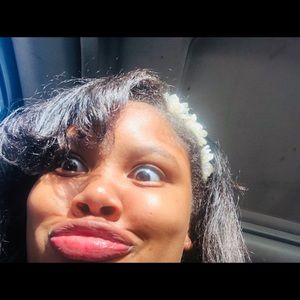 Meet your Posher, Keira